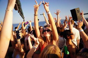 Split: Blue Lagoon Boat Party with DJs, Shots & After-Party