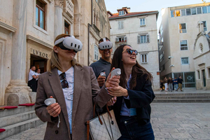 Split: Excursão a Pé pelo Palácio de Diocleciano com RV e Fones de Ouvido