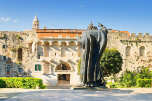 Split: Lokal guide på spanska, historisk sightseeingtur och det moderna livet i palatset
