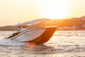 TROGIR: Błękitna Laguna i 3 wyspy – półdniowa wycieczka łodzią motorową