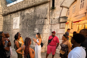 Trogir: Private Walking Tour – Hidden Gems & Local Stories