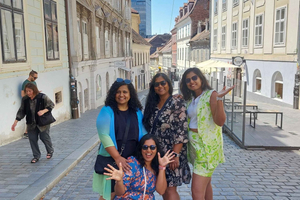 Zagreb: Small-group tour (funicular & WWII tunnel included)