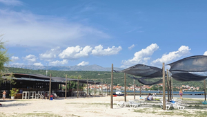 Beach bar & night club STARS