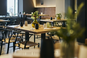 Half 8 Restaurant, Novigrad