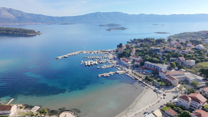 Hotel Lumbarda