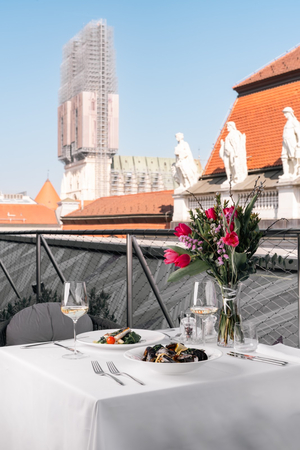 Met Boutique Hotel