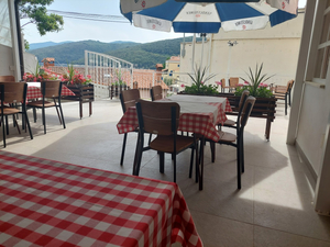 Restaurant & Apartments Galeb
