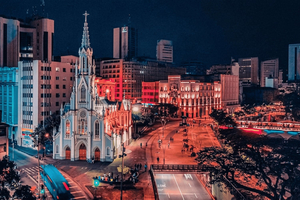 Cali Nightlife Tour: Bulevar, Salsa Streets, Chiva & Club 10.60