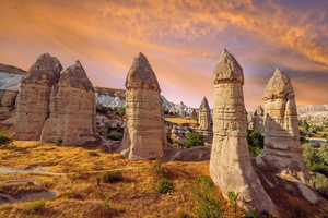 Cappadocië: Rode tour met gids, lunch en ticket