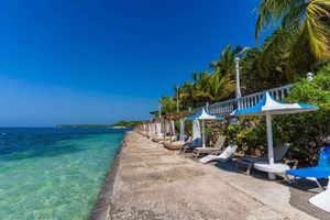 Cartagena: Private Island in Rosario Islands, Open Bar