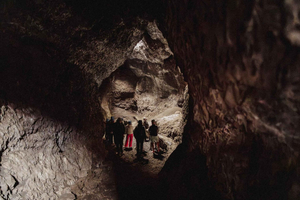 Vulkansk rør Cueva de Las Palomas: din grotteklatringsopplevelse
