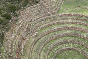 Cusco: Trekking on Vinicunca Mountain with food and transportation
