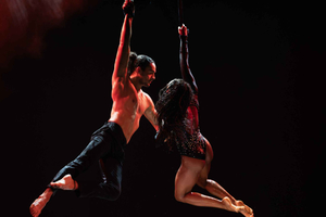 Dubai Paris Paradis – Dinner Show & Live Cabaret Experience