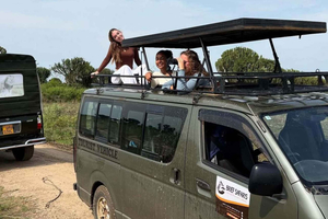 From Kampala: Queen Elizabeth & Lake Mburo 4-Day Safari