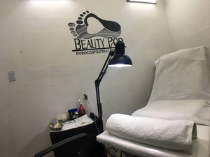 BeautyPod & Pedicure con Linet R Vega