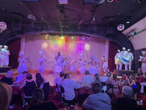 Cabaret Parisien