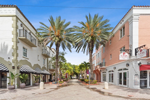 Kasa El Paseo Miami Beach