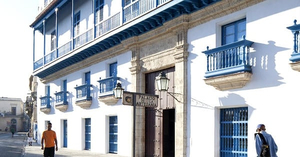 La Vega at Palacio de las Artesanias