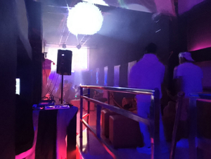 V&S Bar