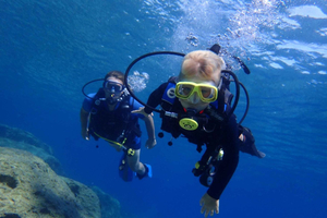 Cyprus: Introductory Scuba Lesson and Dive with Transfer