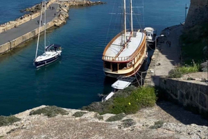 Tour: Geheimen van Cyprus, grotten, kastelen en legendes van de kust