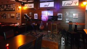 A33 Bar & Grill