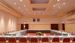 Coral Beach Hotel & Resort - Conferenze