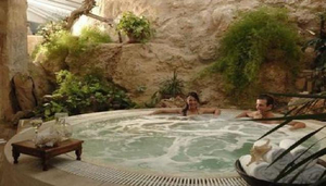 Esthisis Health & Beauty Spa bij Coral Beach Hotel