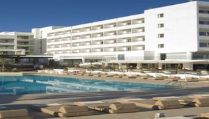 Napa Mermaid Hotel & Suites