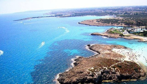 Nissi Bay Beach Bar