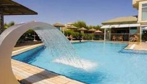 Tasia Maris Sands Beach Hotel