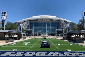 Dallas: Cowboys AT&T Stadium Tour with Transportation