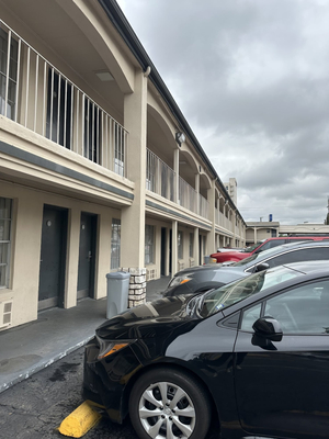 Days Inn by Wyndham Market Center Dallas Love Field