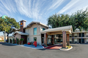 La Quinta Inn by Wyndham Dallas Uptown