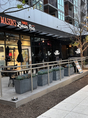 Mason's Famous Lobster Rolls