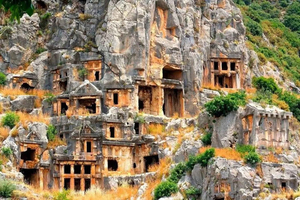 Antalya: città sommersa di Kekova, Demre e Myra