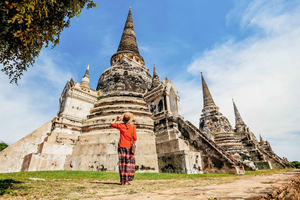 Ab Bangkok: Ayutthaya-Tempel-Tour mit deutschsprachigem Guide