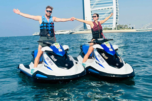 Dubai: tour in moto d'acqua al Burj Al Arab con foto e video gratis