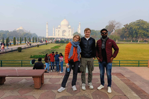 Från All-inclusive dagstur till Taj Mahal med snabbtåg