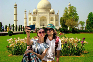Da Tour privato del Rajasthan di 8 giorni con hotel