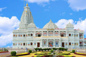Från privat heldagstur till Mathura och Vrindavan med bil
