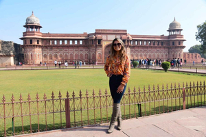From Delhi - Taj Mahal & Agra Fort Tour with Transfers