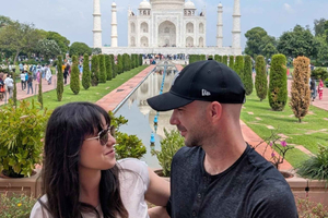From Delhi - Taj Mahal and Agra Day Tour By Superfast Train