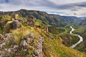Tur från Tbilisi till Vardzia, Rabati, Bordzjomi och Tmogvi