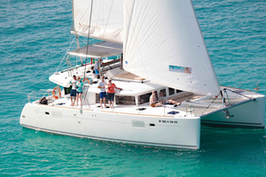 Fuerteventura: Kleine groep magische luxe catamaran cruise