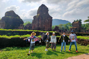 Hoi An/Da Nang: tour di My Son al tramonto, giro in barca con brunch