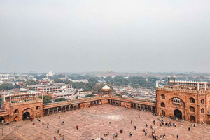 Old Delhi Life Experience: Tuk-Tuk & Spice Market