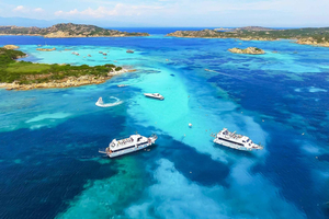 Sardinien: Hel dagsutflykt med båt till La Maddalena Arkipelag