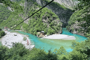 Bådtur på Shala-floden fra Koman Lake/Tirana/Shkoder/Durres