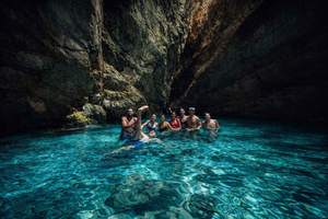 Zara: tour avventuroso all'Isola Lunga, Grotta Azzurra, Sakarun e relitto